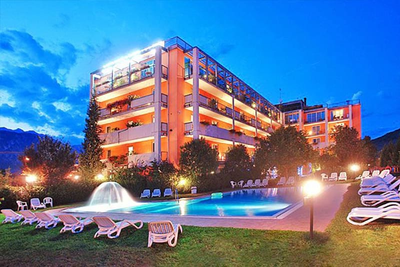 I nostri progetti per Ambassador Suite Hotel - Alberghi - Studio Boni Maurizio